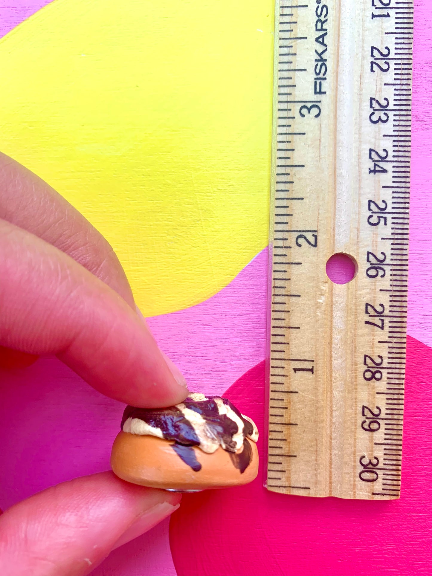 Chocolate Cream Cookie Magnet