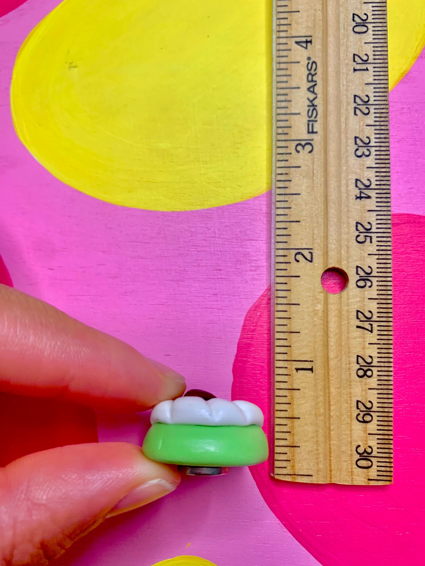 Christmas Cream Puff Cookie Magnets