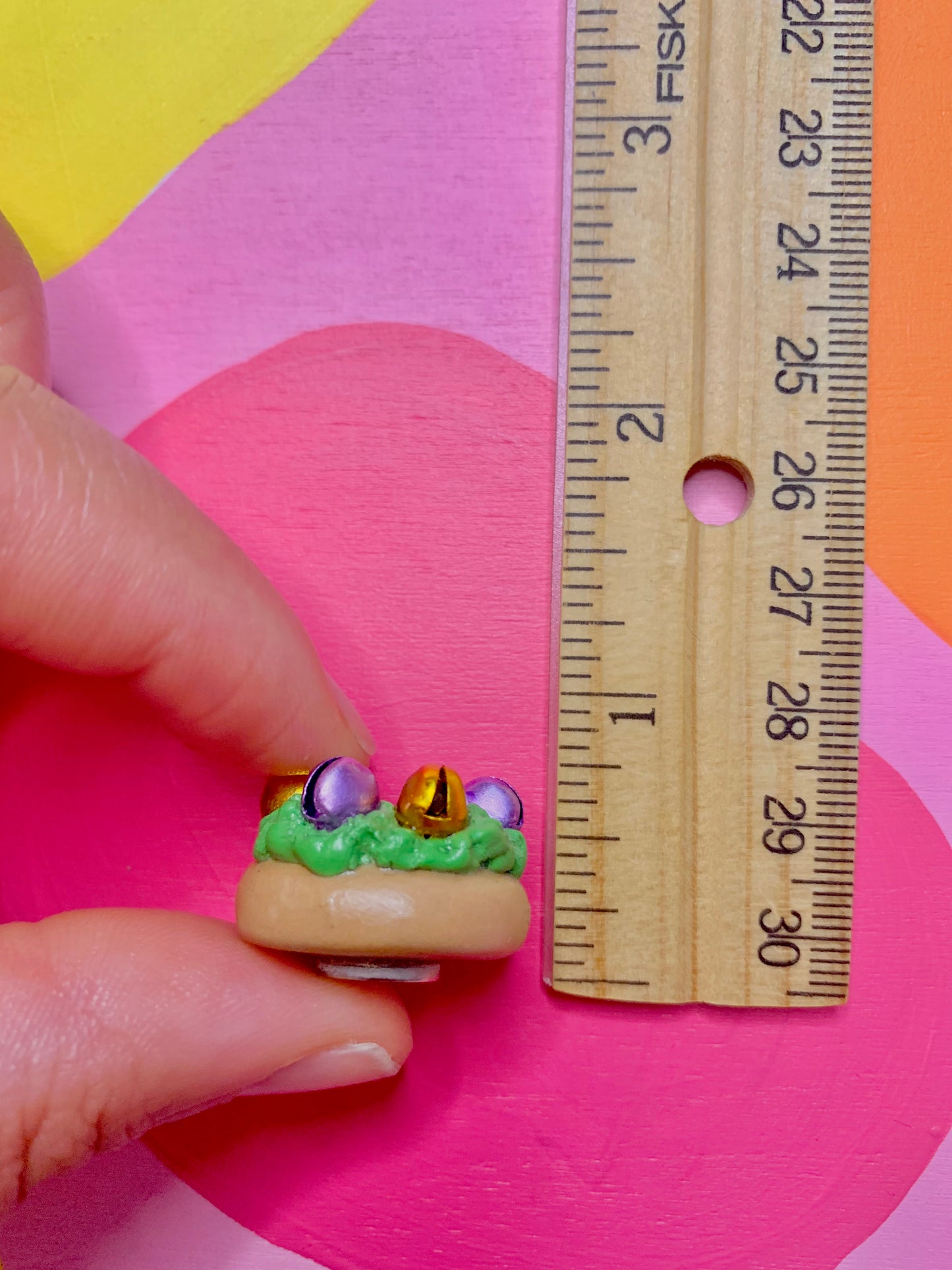 L.S.U Wreath Cookie Magnet