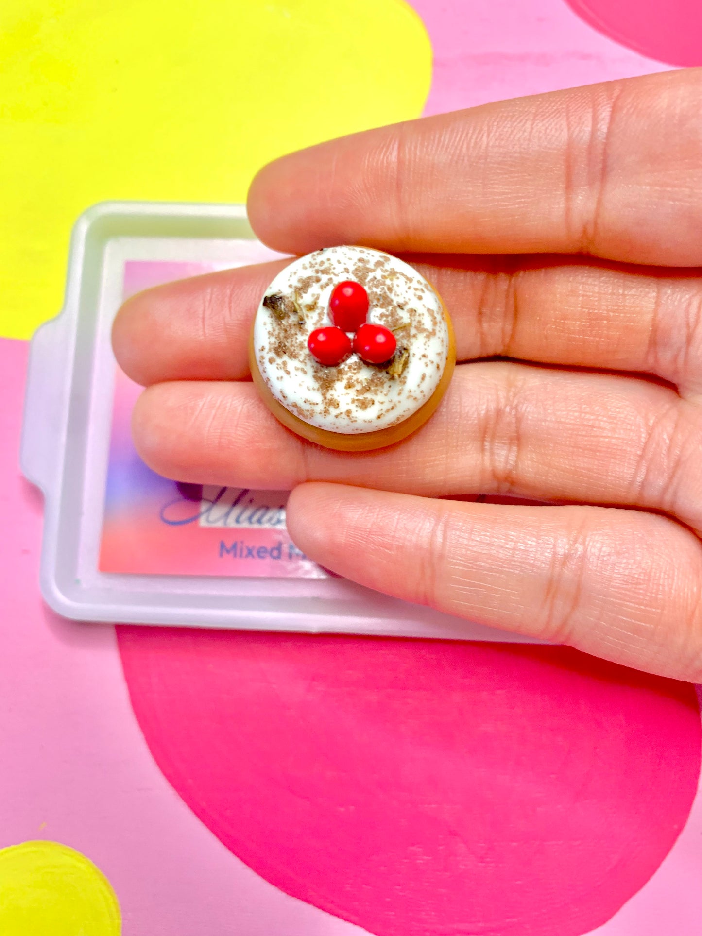 Winter Berry Cookie Magnet