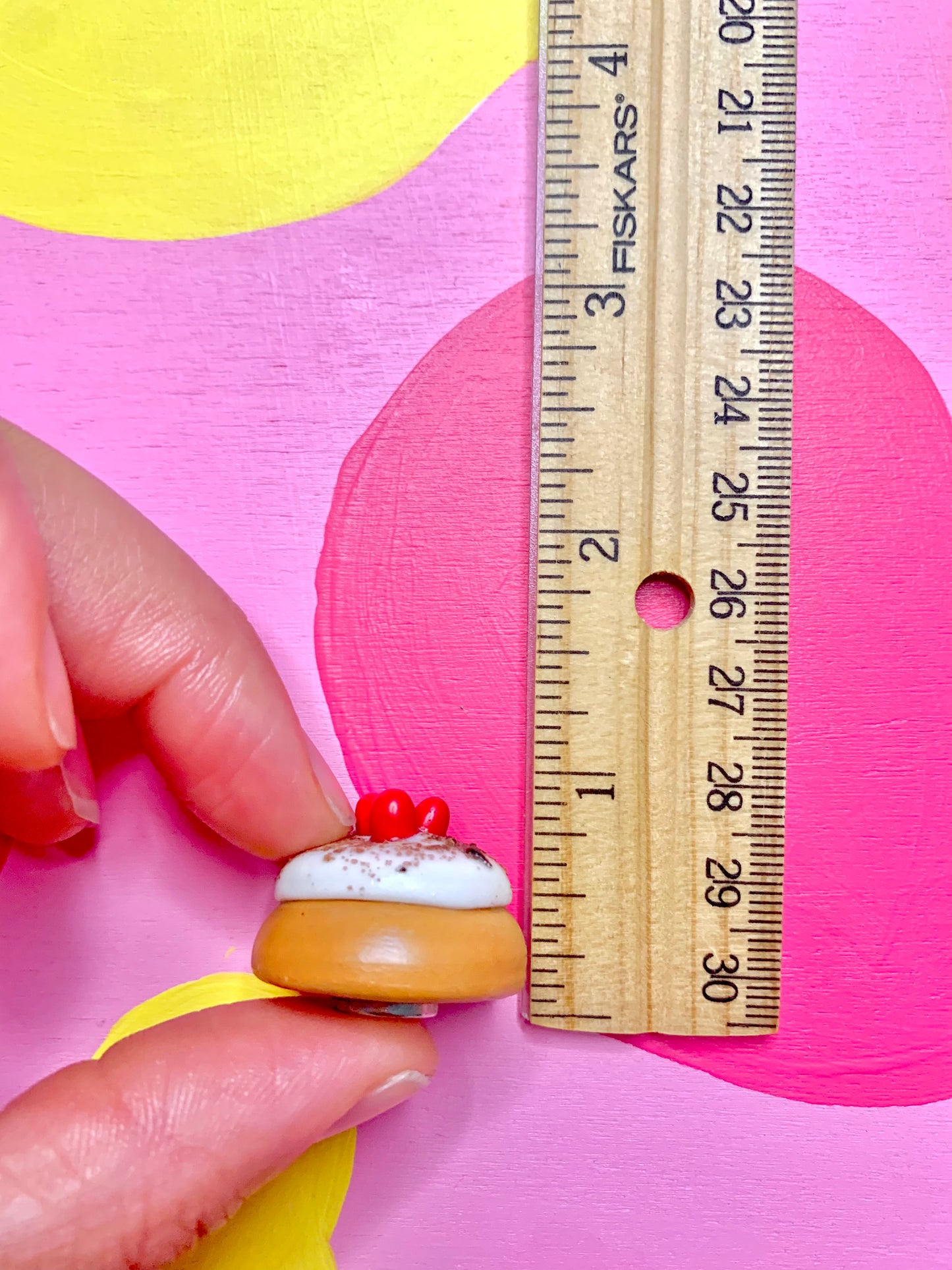 Winter Berry Cookie Magnet