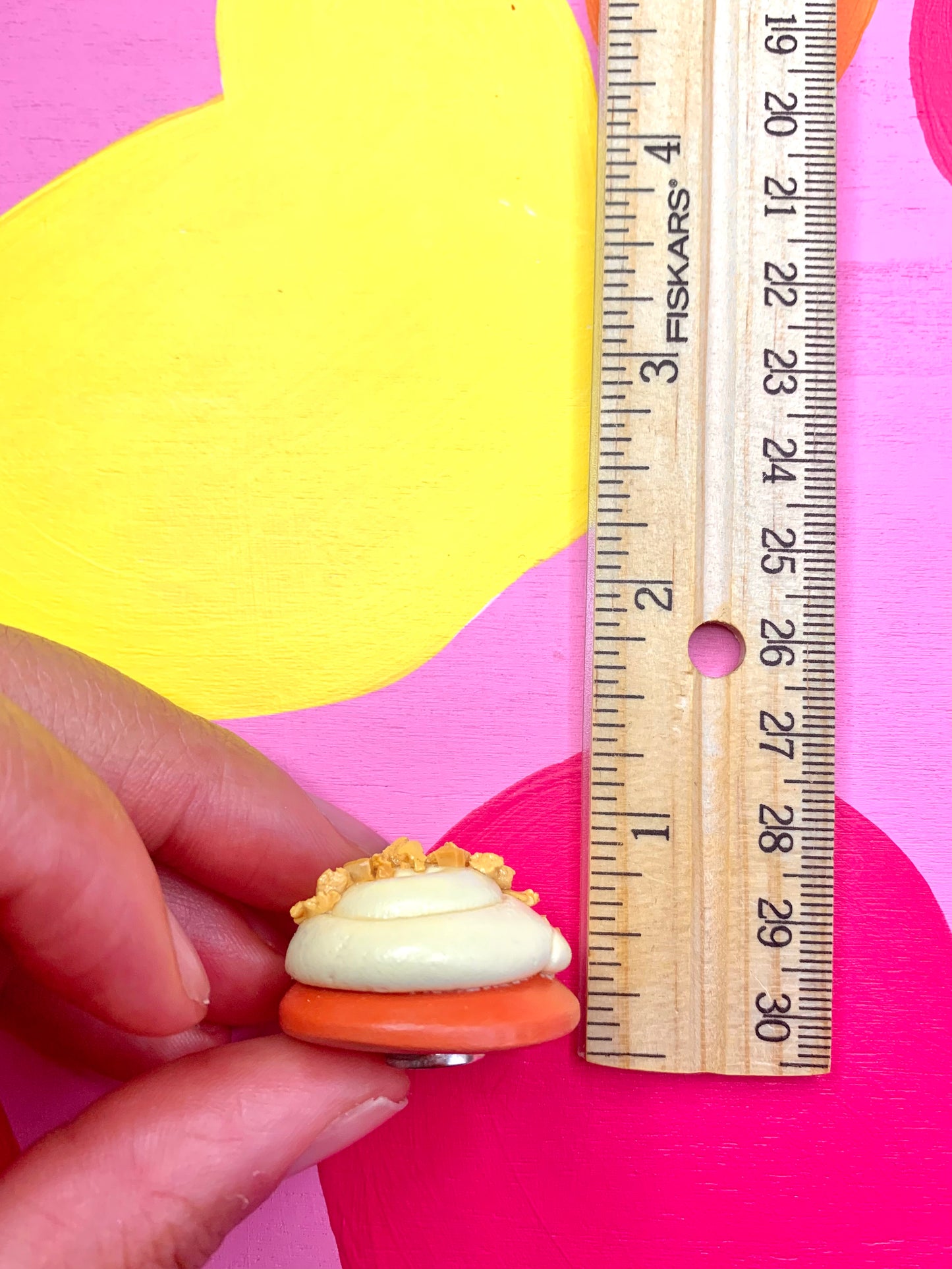 Carrot Cake Cookie Magnet