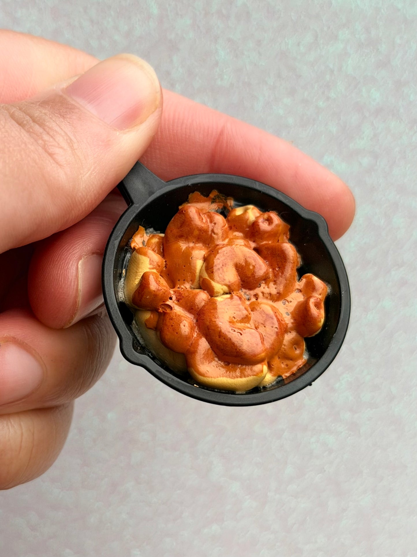 Macaroni and Cheese Skillet Charm