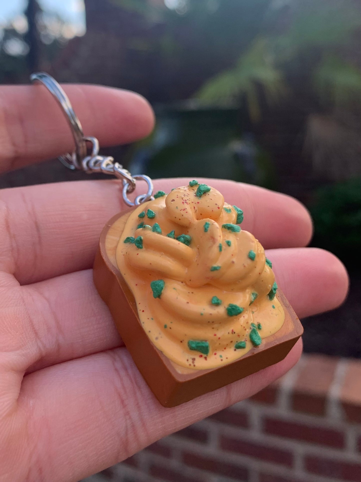 Creamy Garlic Shrimp Toast Keychain