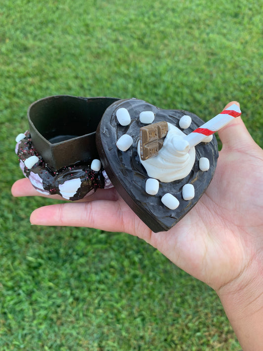 Hot Chocolate Cake Box