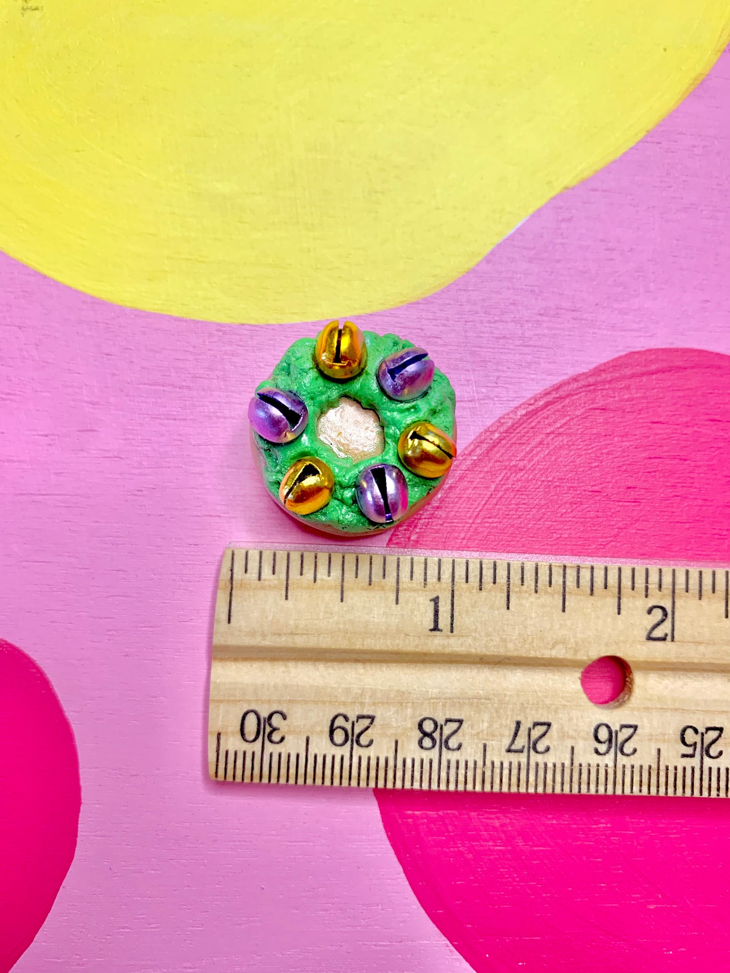 L.S.U Wreath Cookie Magnet