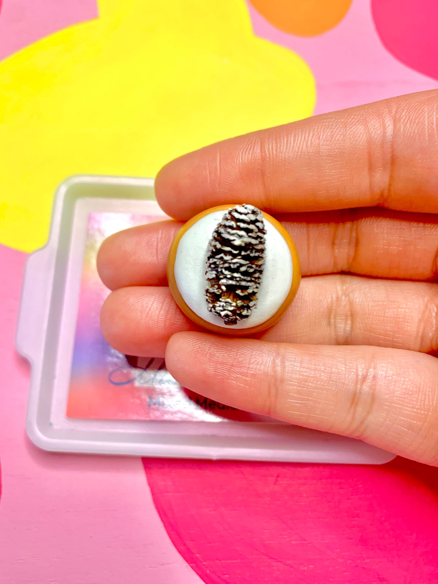 Winter Pinecone Cookie Magnet