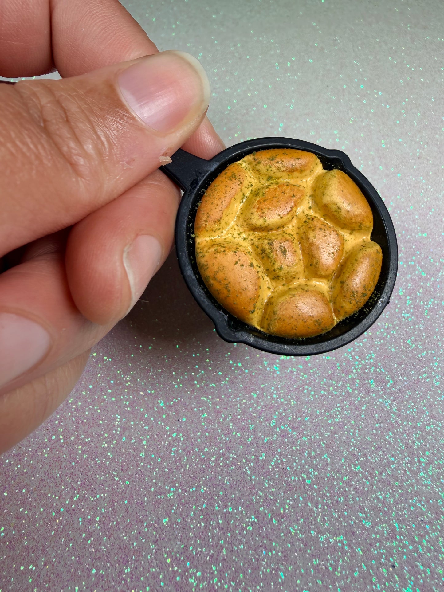 Buttered Biscuits Skillet Charm