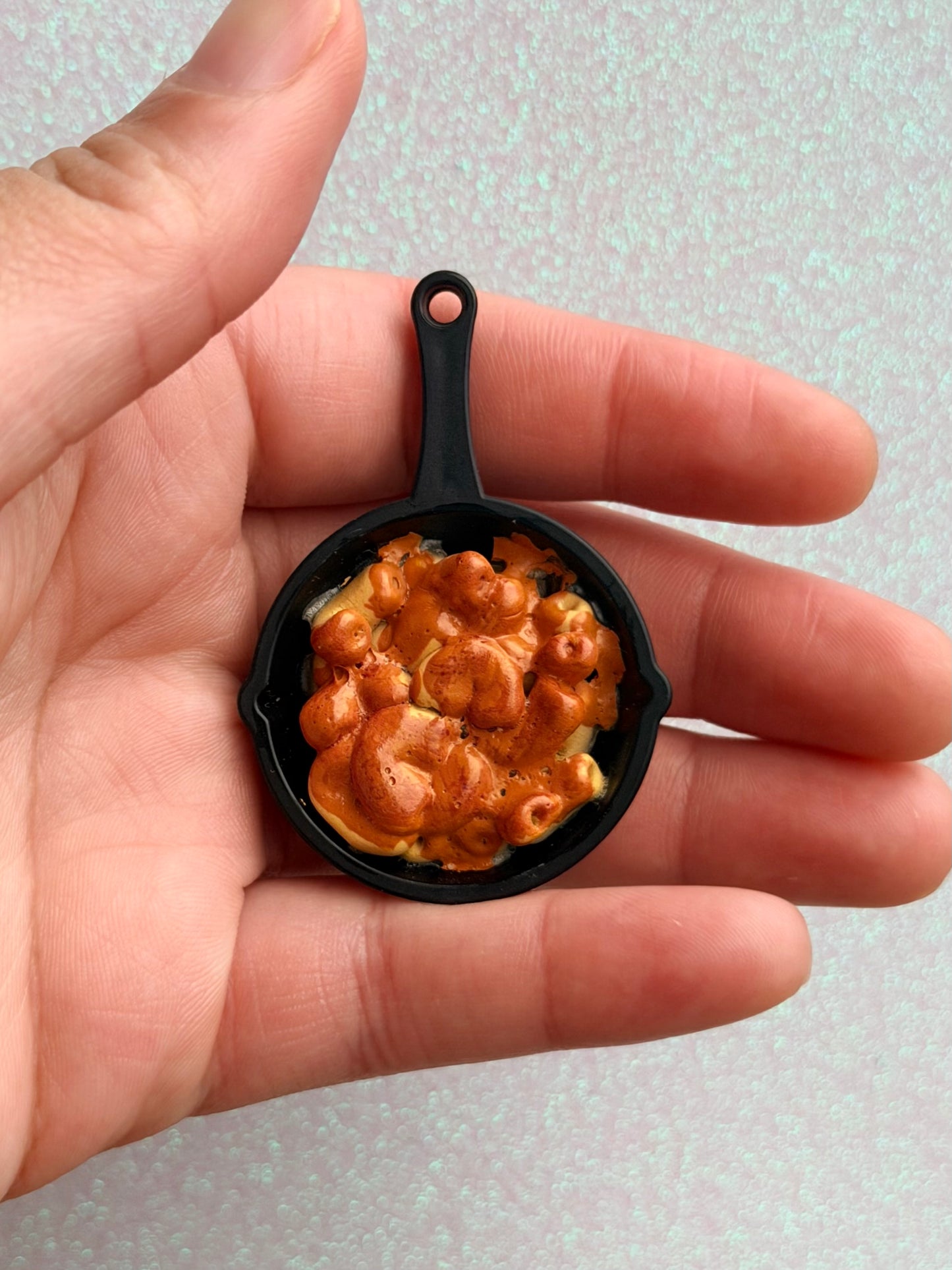 Macaroni and Cheese Skillet Charm